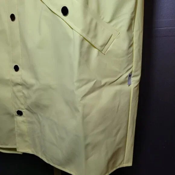 NWT RAINS Waterproof Long Snap Front Rain Jacket Straw M - Picture 3 of 16
